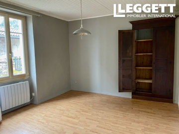 ahr0chm6ly9jzg4uagvzdglhlmltbw8vaw1hz2uvvevom