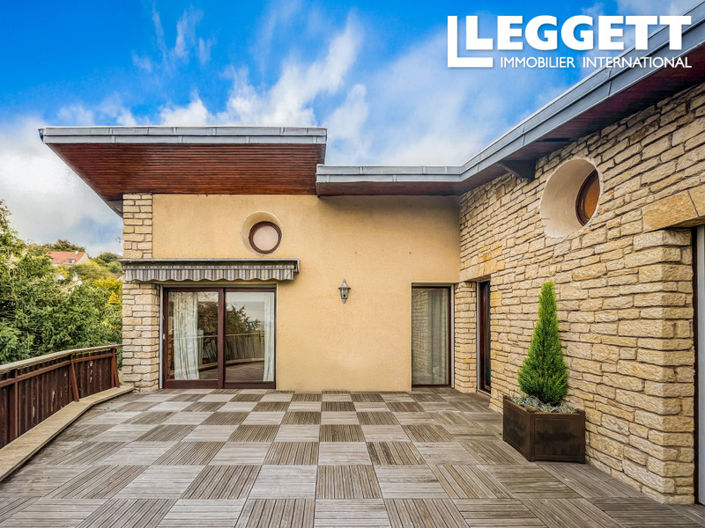 Image No.4-5 Bed House for sale