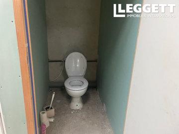 ahr0chm6ly9jzg4uagvzdglhlmltbw8vaw1hz2uvvevom