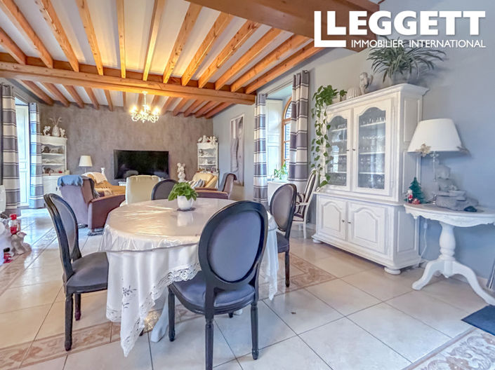 Image No.2-5 Bed House for sale