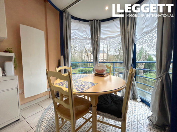 Image No.3-Maison de 5 chambres à vendre à Montsûrs