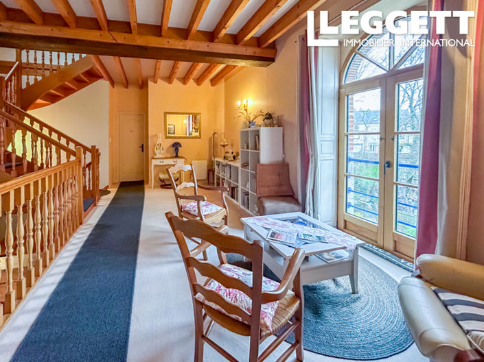 Image No.3-5 Bed House for sale