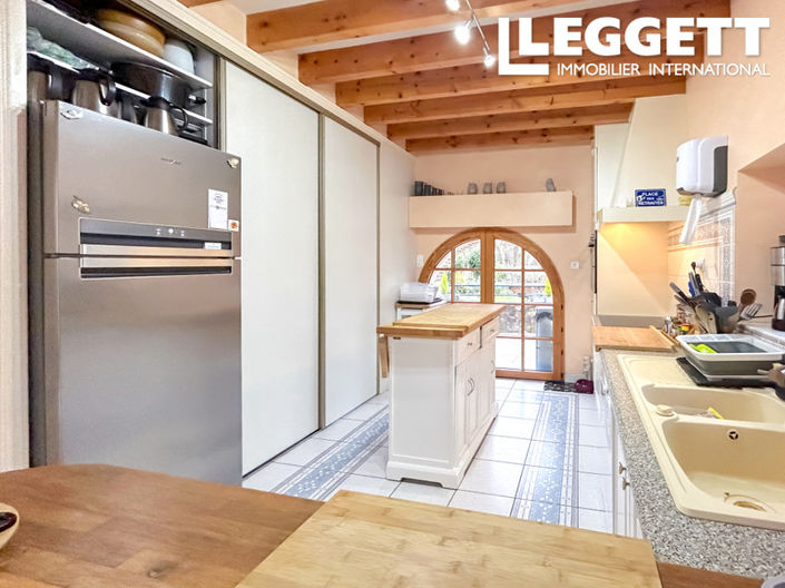 Image No.5-5 Bed House for sale