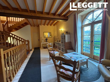 ahr0chm6ly9jzg4uagvzdglhlmltbw8vaw1hz2uvvevom