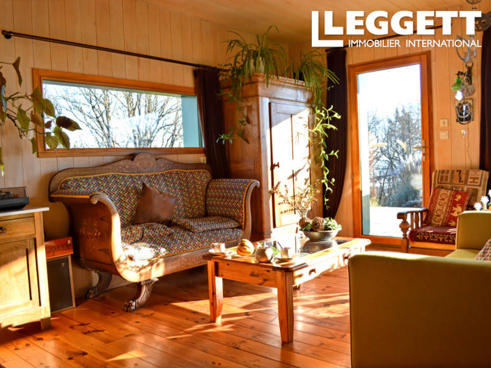 Image No.6-2 Bed House for sale