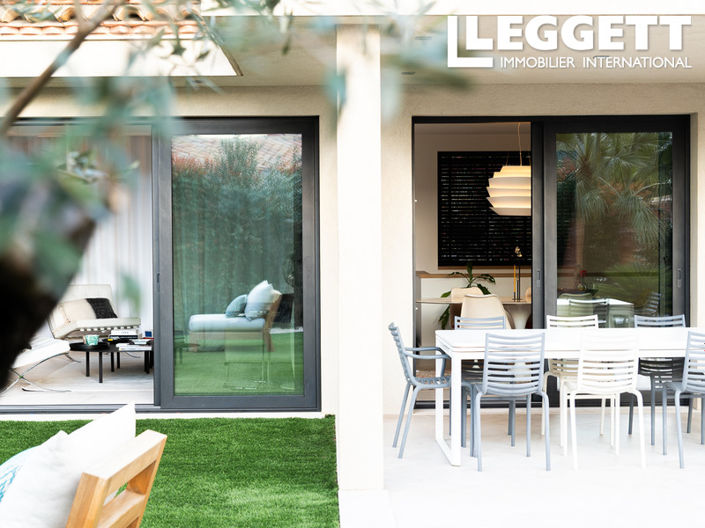 Image No.2-3 Bed House for sale