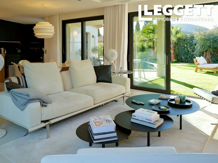 Image No.3-Maison de 3 chambres à vendre à Sainte-Maxime