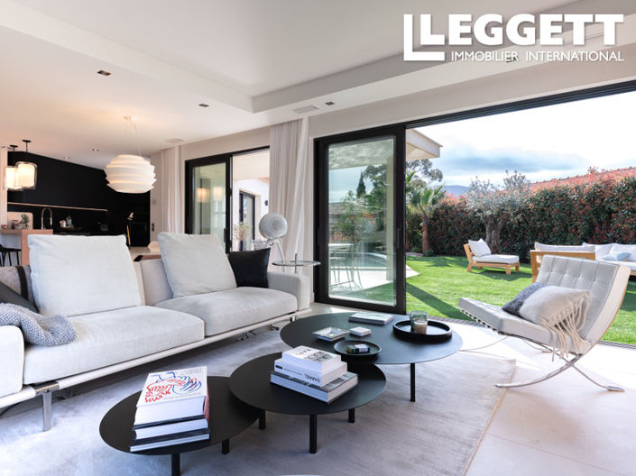 Image No.3-3 Bed House for sale