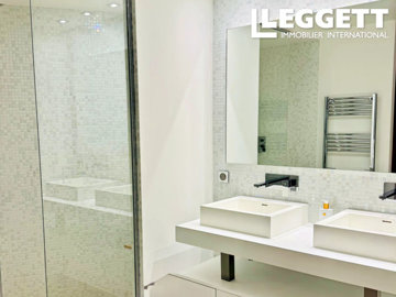 ahr0chm6ly9jzg4uagvzdglhlmltbw8vaw1hz2uvvevom