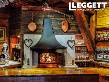 ahr0chm6ly9jzg4uagvzdglhlmltbw8vaw1hz2uvvevom