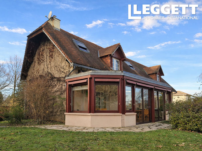 Image No.2-4 Bed House for sale