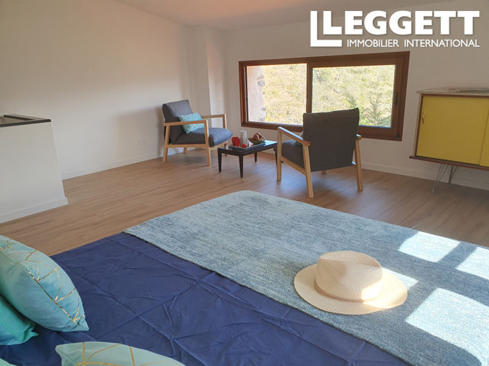 Image No.6-3 Bed House for sale