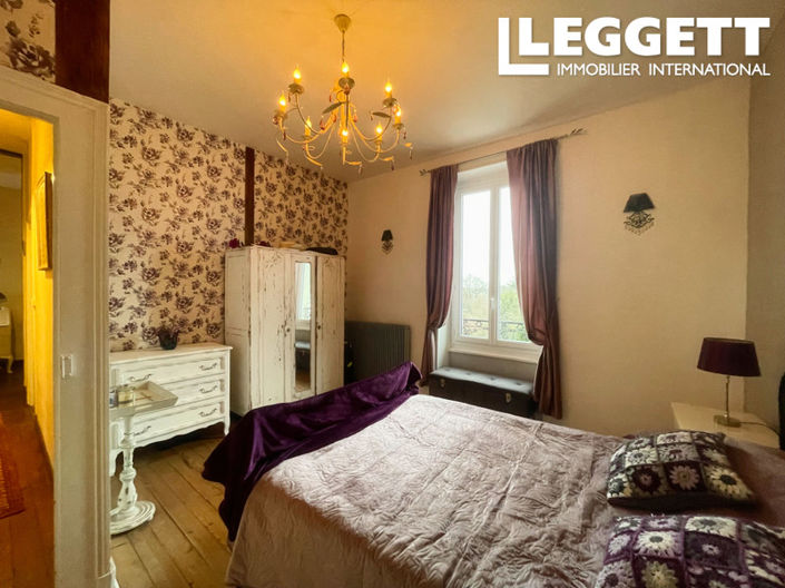 Image No.7-3 Bed House for sale