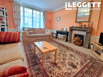 ahr0chm6ly9jzg4uagvzdglhlmltbw8vaw1hz2uvvevom