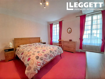 ahr0chm6ly9jzg4uagvzdglhlmltbw8vaw1hz2uvvevom