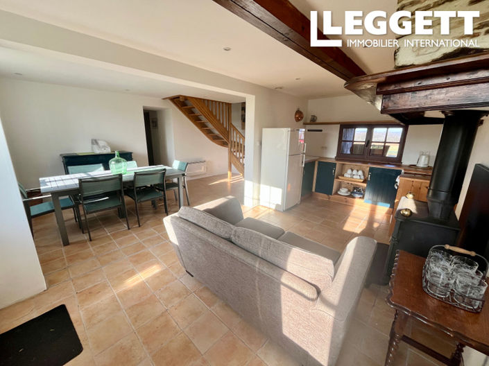 Image No.7-3 Bed House for sale