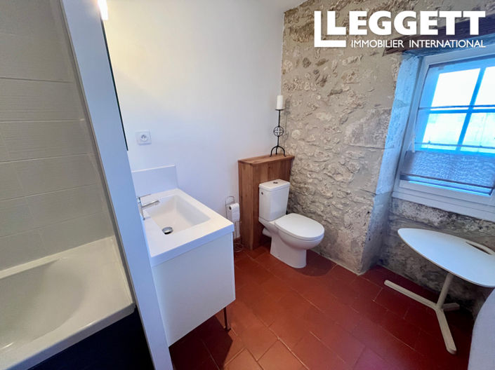 Image No.9-3 Bed House for sale