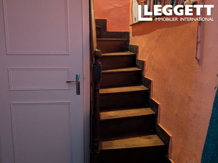 Image No.6-1 Bed House for sale