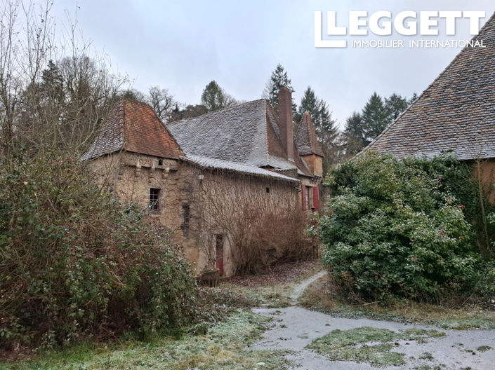 Image No.7-6 Bed Chateaux for sale