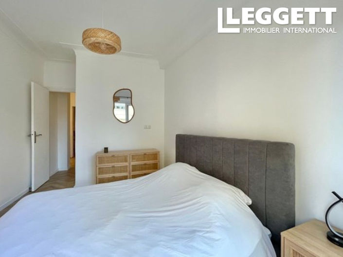 Image No.10-3 Bed Apartment for sale