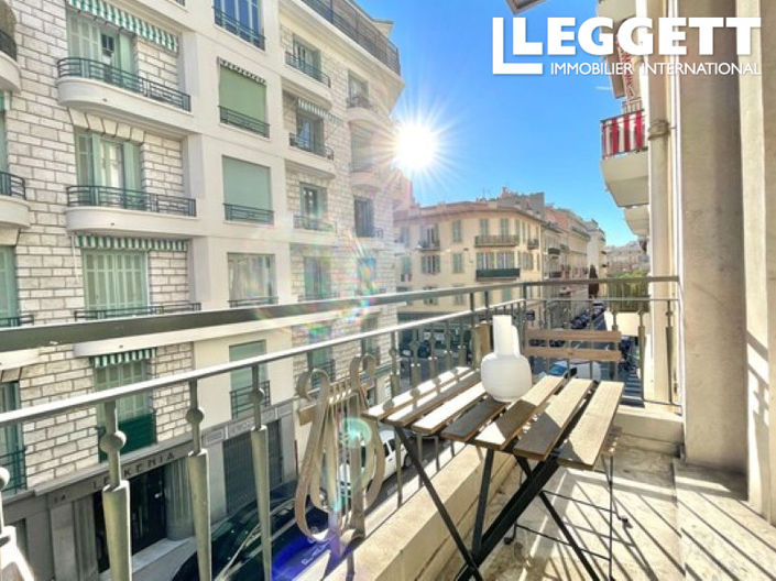 Image No.8-3 Bed Apartment for sale