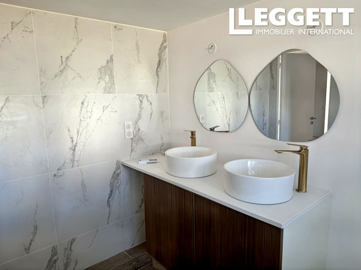 Image No.6-4 Bed House for sale