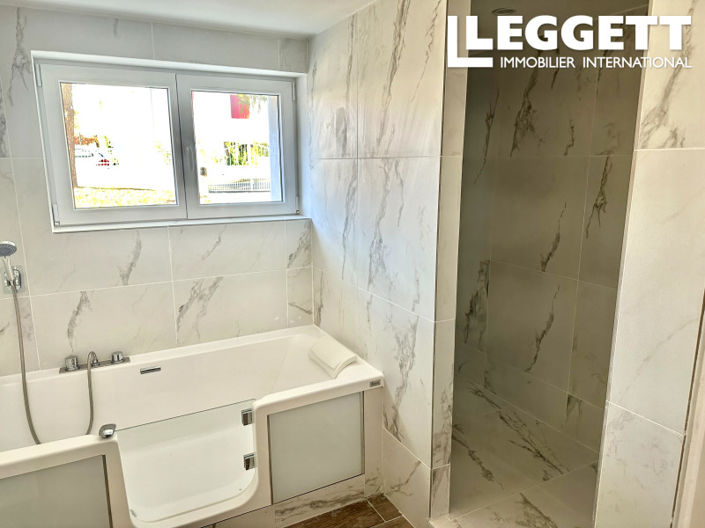 Image No.8-4 Bed House for sale