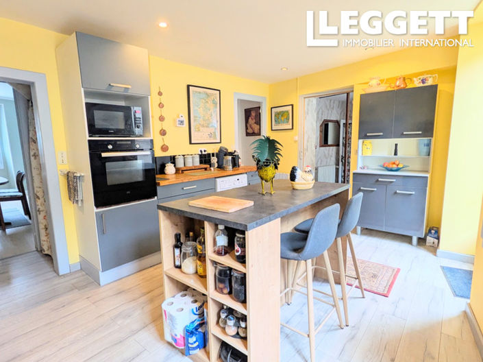 Image No.2-3 Bed House for sale