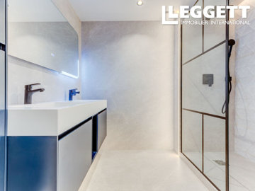 ahr0chm6ly9jzg4uagvzdglhlmltbw8vaw1hz2uvvevom