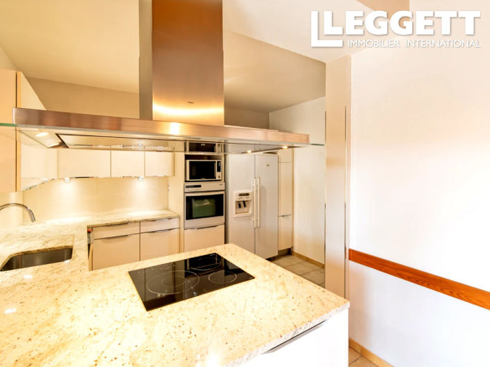 Image No.4-4 Bed House for sale