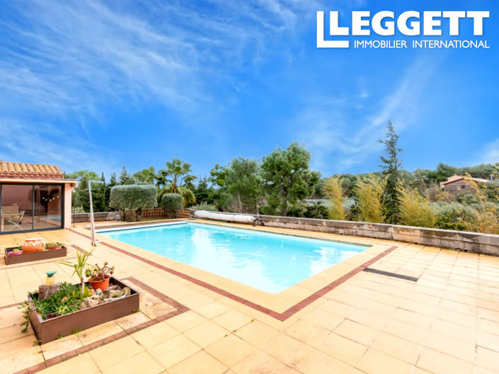 Image No.6-4 Bed House for sale