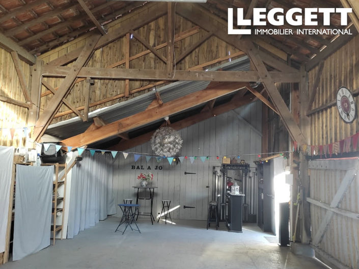 Image No.8-5 Bed House for sale