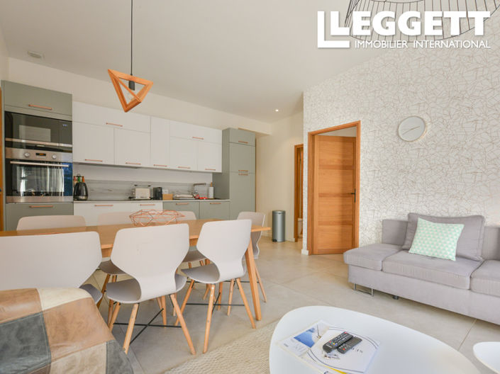 Image No.2-2 Bed Apartment for sale