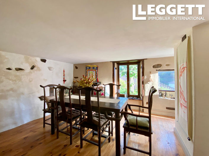 Image No.5-2 Bed House for sale