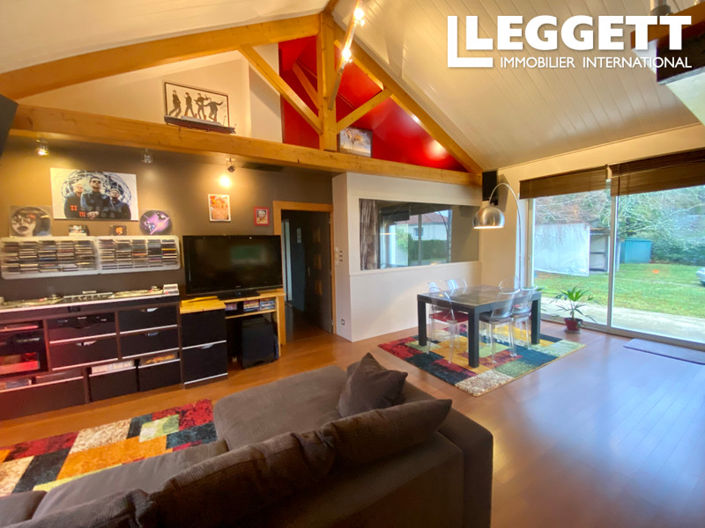 Image No.5-3 Bed House for sale