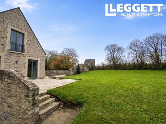 Image No.3-6 Bed House for sale