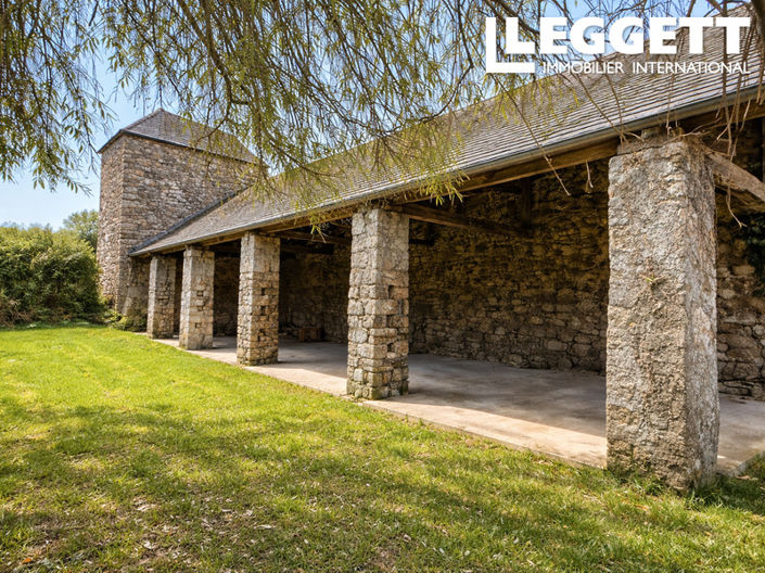 Image No.4-6 Bed House for sale