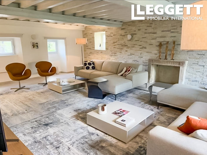 Image No.5-6 Bed House for sale