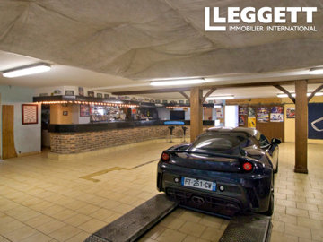 ahr0chm6ly9jzg4uagvzdglhlmltbw8vaw1hz2uvvevom