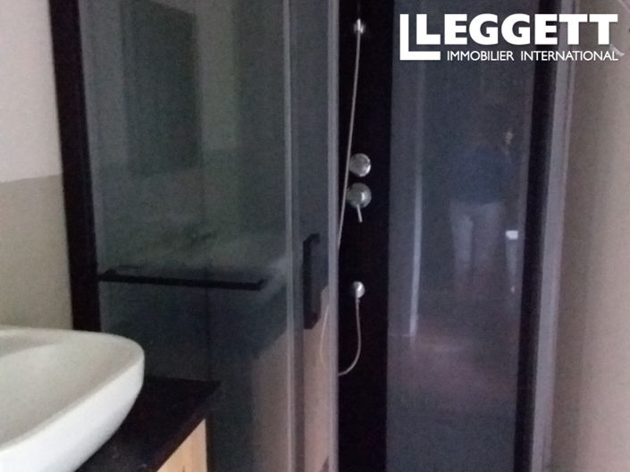 Image No.10-2 Bed House for sale