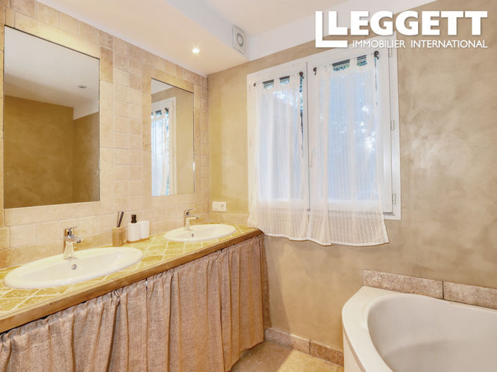 Image No.8-Maison de 3 chambres à vendre à Apt