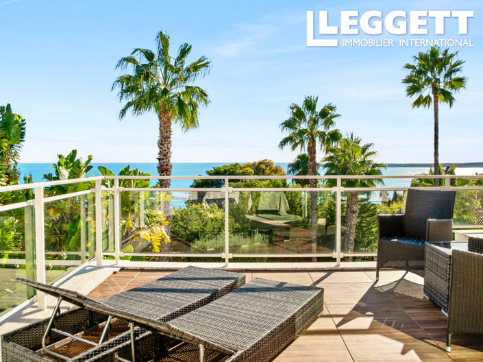 Image No.3-6 Bed House for sale