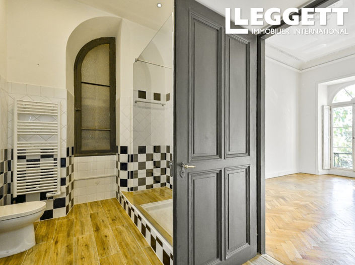 Image No.10-3 Bed Apartment for sale