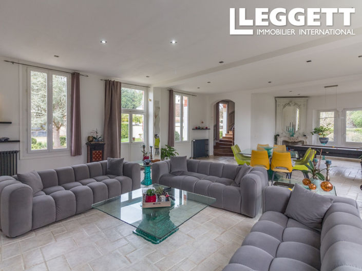 Image No.4-5 Bed House for sale