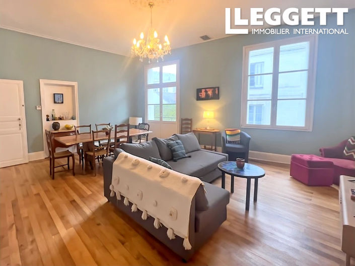 Image No.2-4 Bed House for sale