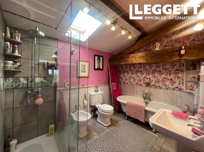 Image No.10-5 Bed House for sale