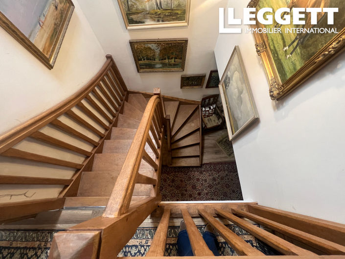 Image No.7-5 Bed House for sale