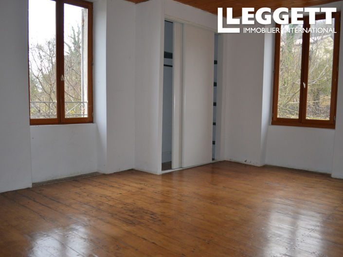 Image No.5-3 Bed House for sale