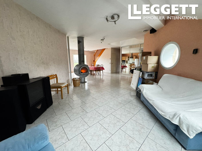 Image No.4-Maison de 4 chambres à vendre à Moulins-sur-Yèvre