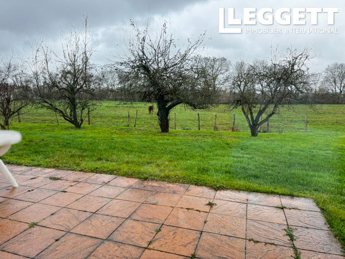 Image No.8-Maison de 4 chambres à vendre à Moulins-sur-Yèvre